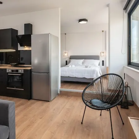 Elegant Urban